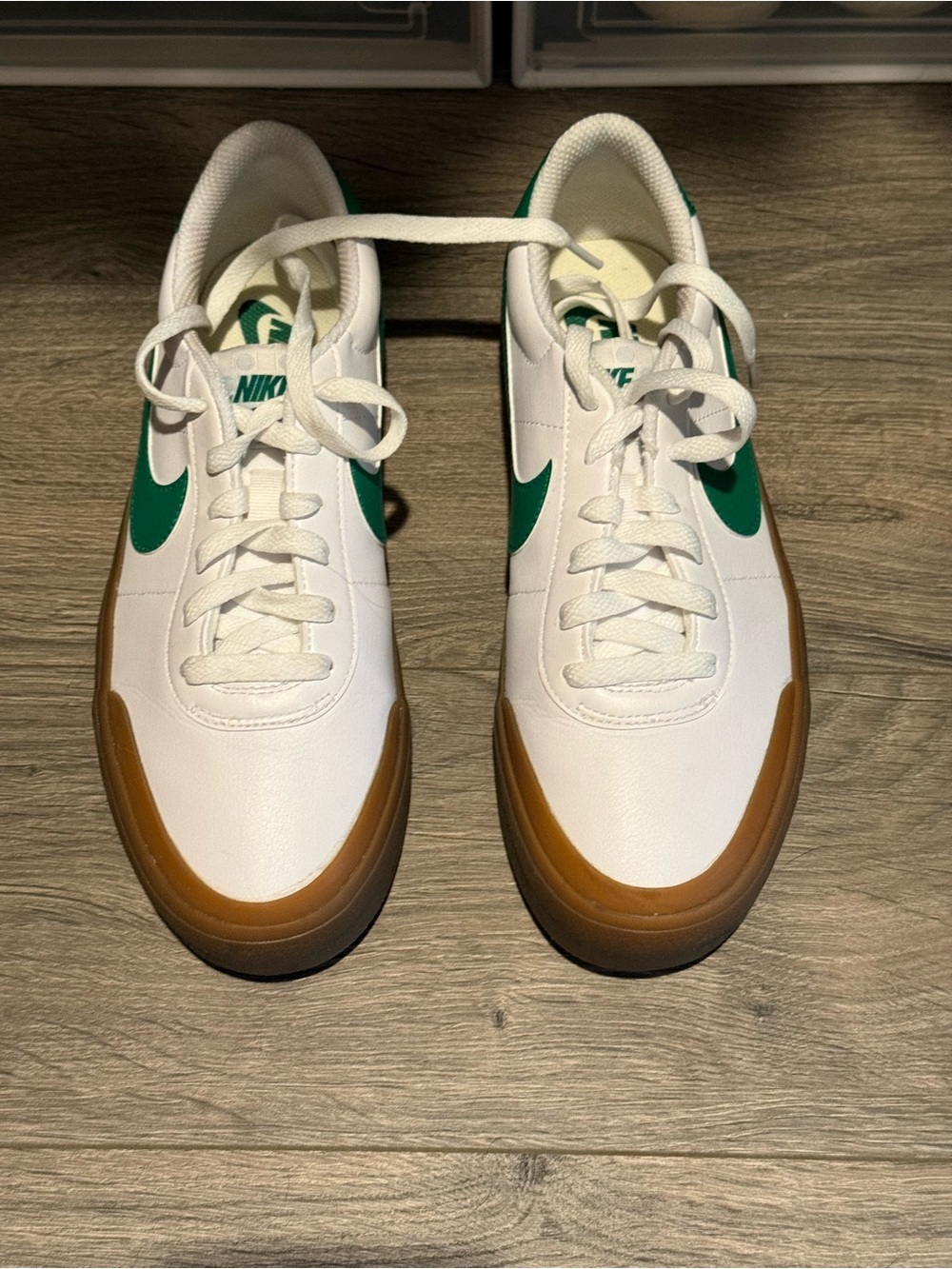 Nike Men’s White Sneakers with Green Swoosh and Gum Sole